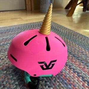 Vibrant Pink Kids Helmet with Gold Unicorn Horn
